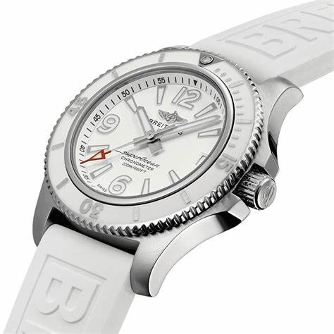 The white dial fake watch has white strap.